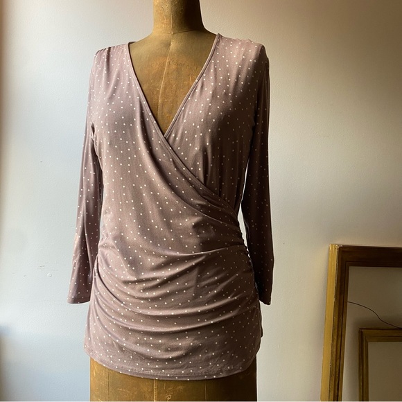 BODEN dotty surplice top, ruched stretch knit, taupe with white dots, UK brand - Picture 1 of 8